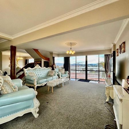 Premium Lake View Home Rotorua Kültér fotó